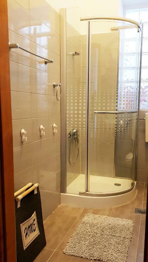 Apartman Kyra Pula Eksteriør billede