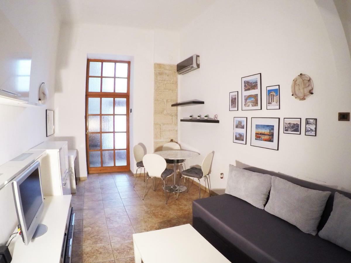 Apartman Kyra Pula Eksteriør billede